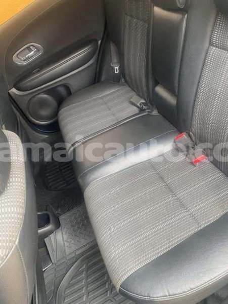 Big with watermark honda vezel kingston kingston 5333