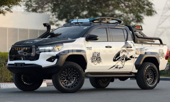 Buy Used Toyota Hilux White Car in Import - Dubai in Clarendon Buy Used Toyota Hilux White Car in Import - Dubai in Clarendon