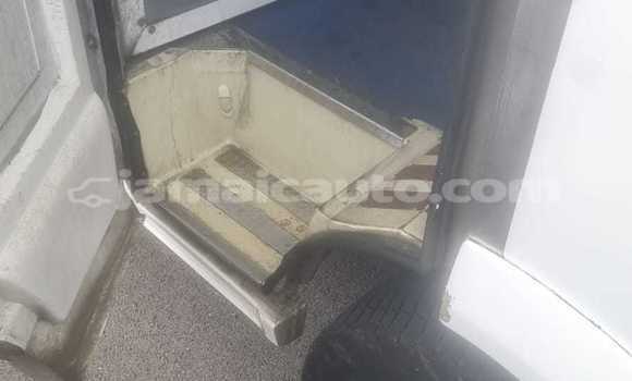 Buy Used Mercedes‒Benz Sprinter Green Truck in Kingston in Kingston Buy Used Mercedes‒Benz Sprinter Green Truck in Kingston in Kingston