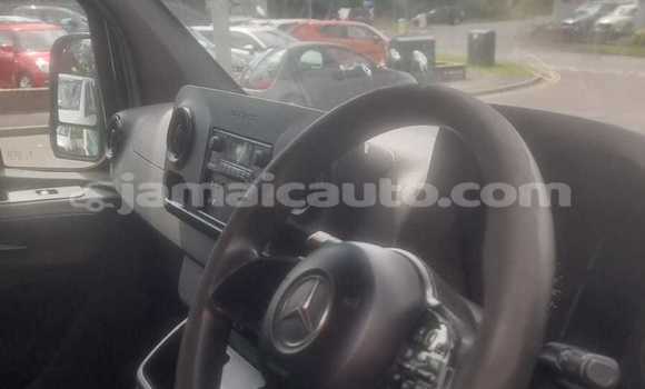 Buy Used Mercedes‒Benz Sprinter Green Truck in Kingston in Kingston Buy Used Mercedes‒Benz Sprinter Green Truck in Kingston in Kingston