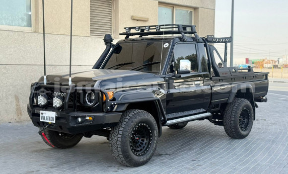 Buy Used Toyota Land Cruiser Black Car in Import - Dubai in Clarendon Buy Used Toyota Land Cruiser Black Car in Import - Dubai in Clarendon