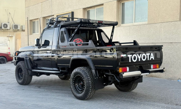 Buy Used Toyota Land Cruiser Black Car in Import - Dubai in Clarendon Buy Used Toyota Land Cruiser Black Car in Import - Dubai in Clarendon