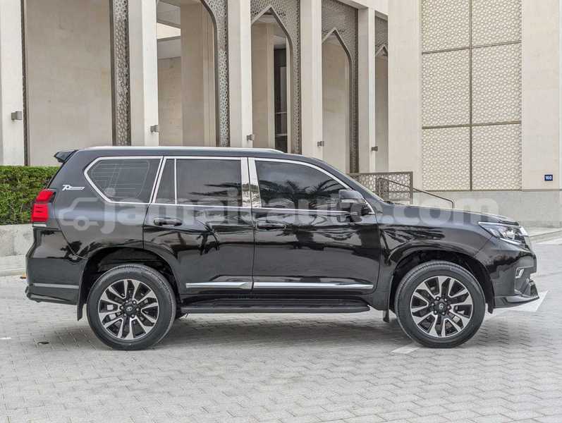 Big with watermark toyota land cruiser prado clarendon import dubai 5353