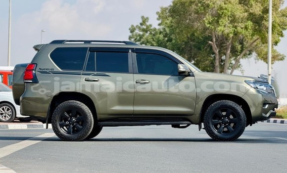 Buy Used Toyota Land Cruiser Prado Green Car in Import - Dubai in Clarendon Buy Used Toyota Land Cruiser Prado Green Car in Import - Dubai in Clarendon