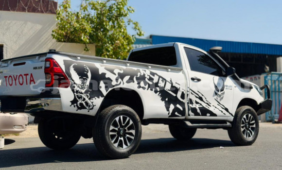 Buy Used Toyota Hilux White Car in Import - Dubai in Clarendon Buy Used Toyota Hilux White Car in Import - Dubai in Clarendon