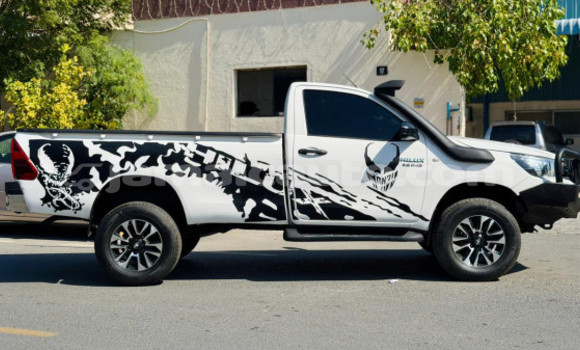 Buy Used Toyota Hilux White Car in Import - Dubai in Clarendon Buy Used Toyota Hilux White Car in Import - Dubai in Clarendon
