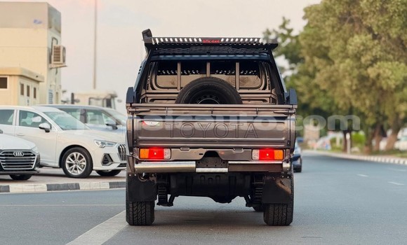 Buy Used Toyota Land Cruiser Black Car in Import - Dubai in Clarendon Buy Used Toyota Land Cruiser Black Car in Import - Dubai in Clarendon