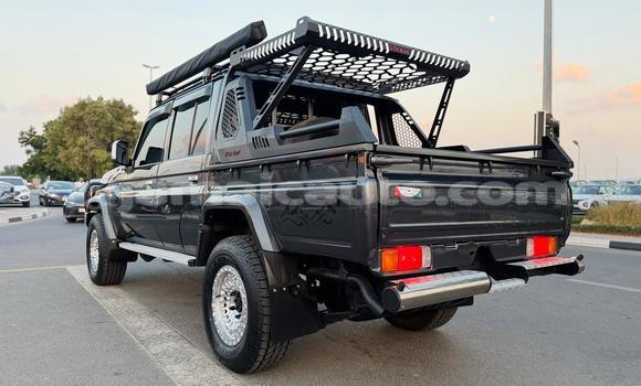 Buy Used Toyota Land Cruiser Black Car in Import - Dubai in Clarendon Buy Used Toyota Land Cruiser Black Car in Import - Dubai in Clarendon
