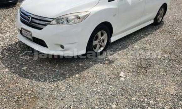 Buy Used Nissan Lafesta White Car in Import - Dubai in Clarendon Buy Used Nissan Lafesta White Car in Import - Dubai in Clarendon