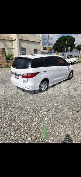 Big with watermark nissan lafesta clarendon import dubai 5380