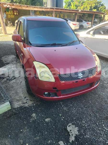 Big with watermark suzuki swift clarendon import dubai 5382