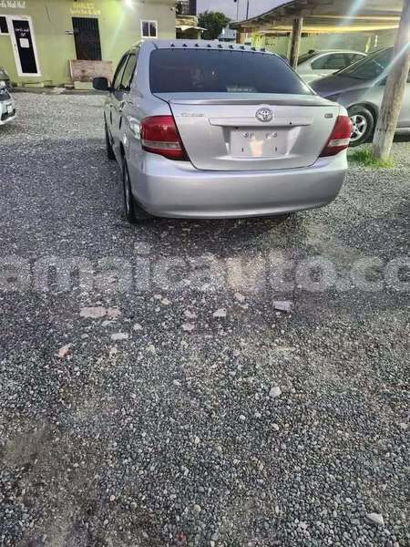 Big with watermark toyota axio clarendon import dubai 5389