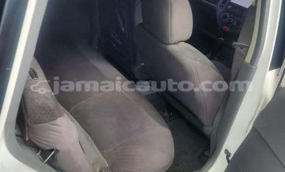 Buy Used Nissan AD White Car in Savanna la Mar in Westmoreland Buy Used Nissan AD White Car in Savanna la Mar in Westmoreland