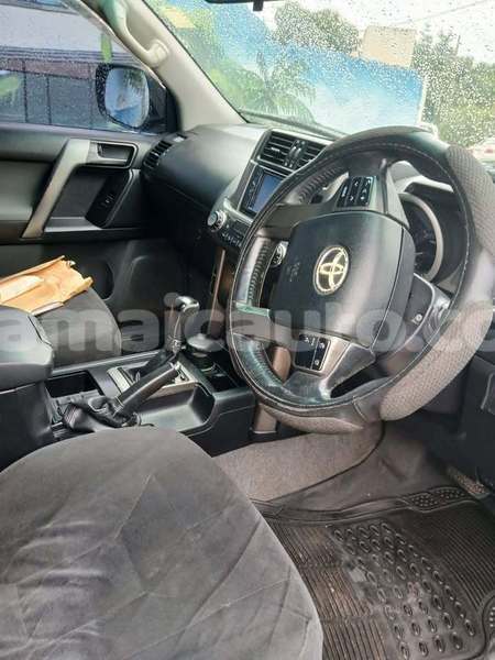 Big with watermark toyota prado clarendon import dubai 5396