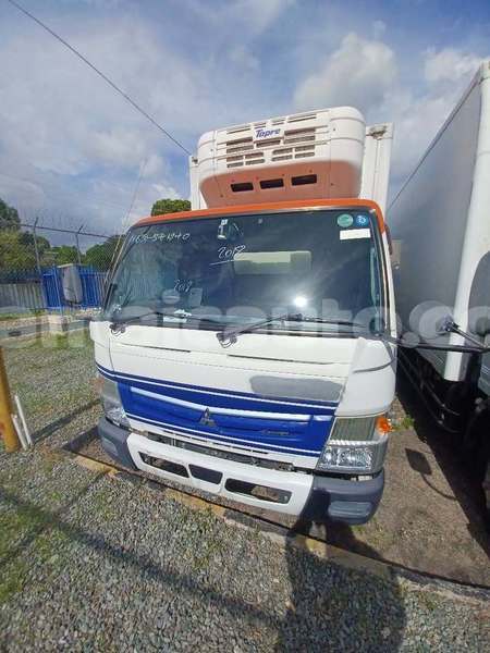 Big with watermark nissan ud clarendon import dubai 5399