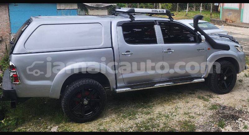 Big with watermark toyota hilux kingston kingston 5400