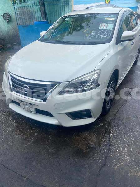 Big with watermark nissan sylphy clarendon import dubai 5401