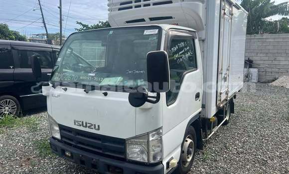 Buy Used Isuzu FTR 850 White Truck in Kingston in Kingston