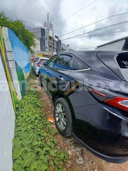 Big with watermark toyota harrier trelawney albert town 5405