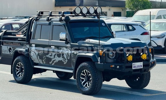 Buy Used Toyota Land Cruiser Black Car in Import - Dubai in Clarendon Buy Used Toyota Land Cruiser Black Car in Import - Dubai in Clarendon