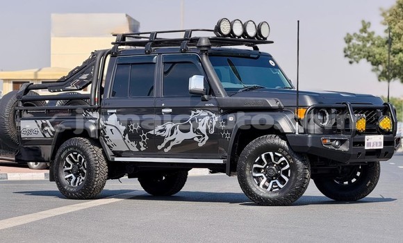 Buy Used Toyota Land Cruiser Black Car in Import - Dubai in Clarendon Buy Used Toyota Land Cruiser Black Car in Import - Dubai in Clarendon