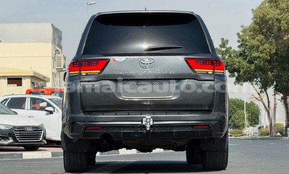 Buy Used Toyota Land Cruiser Black Car in Import - Dubai in Clarendon Buy Used Toyota Land Cruiser Black Car in Import - Dubai in Clarendon