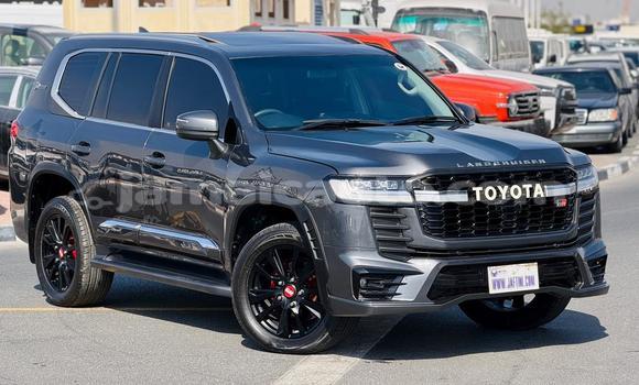 Buy Used Toyota Land Cruiser Black Car in Import - Dubai in Clarendon Buy Used Toyota Land Cruiser Black Car in Import - Dubai in Clarendon