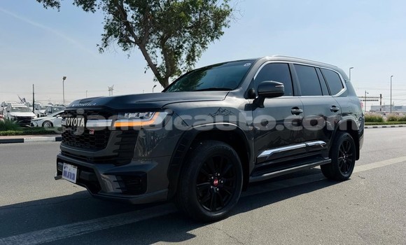 Buy Used Toyota Land Cruiser Black Car in Import - Dubai in Clarendon Buy Used Toyota Land Cruiser Black Car in Import - Dubai in Clarendon