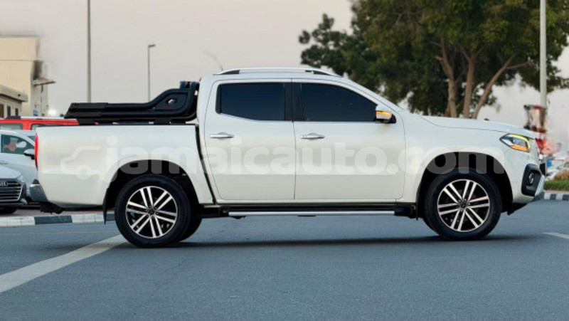 Big with watermark mercedes benz 250 kingston kingston 5421