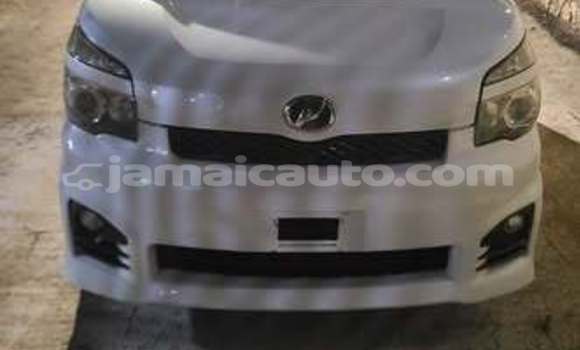 Buy Used Toyota Voxy Other Car in Lucea in Hanover Buy Used Toyota Voxy Other Car in Lucea in Hanover