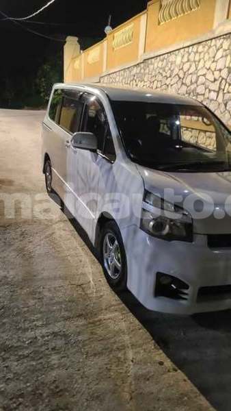 Big with watermark toyota voxy hanover lucea 5430