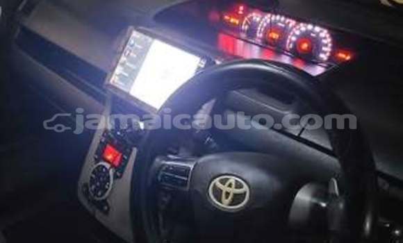 Buy Used Toyota Voxy Other Car in Lucea in Hanover Buy Used Toyota Voxy Other Car in Lucea in Hanover