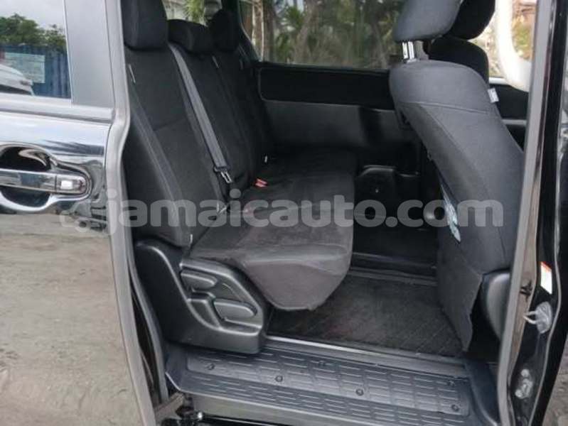 Big with watermark toyota voxy hanover lucea 5433