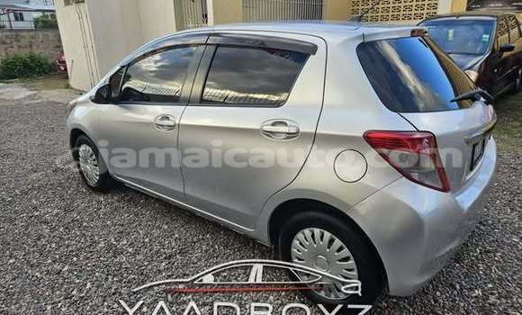 Buy Used Toyota Vitz Other Car in Albert Town in Trelawney Buy Used Toyota Vitz Other Car in Albert Town in Trelawney