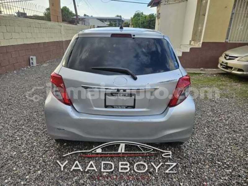 Big with watermark toyota vitz trelawney albert town 5447