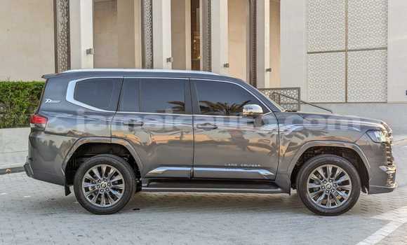 Buy Used Toyota Land Cruiser Brown Car in Import - Dubai in Clarendon Buy Used Toyota Land Cruiser Brown Car in Import - Dubai in Clarendon