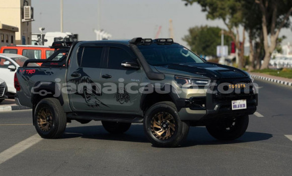 Buy Used Toyota Hilux Green Car in Import - Dubai in Clarendon Buy Used Toyota Hilux Green Car in Import - Dubai in Clarendon