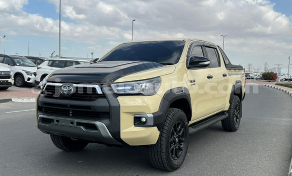 Buy Used Toyota Hilux Beige Car in Import - Dubai in Clarendon Buy Used Toyota Hilux Beige Car in Import - Dubai in Clarendon