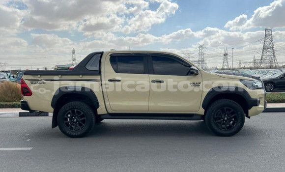 Buy Used Toyota Hilux Beige Car in Import - Dubai in Clarendon Buy Used Toyota Hilux Beige Car in Import - Dubai in Clarendon