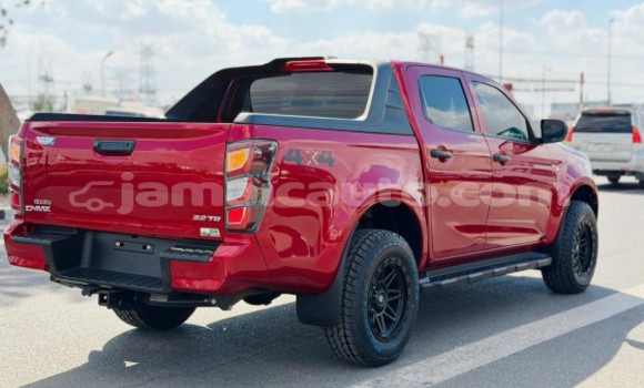 Buy Used Isuzu D–MAX Red Car in Import - Dubai in Clarendon Buy Used Isuzu D–MAX Red Car in Import - Dubai in Clarendon