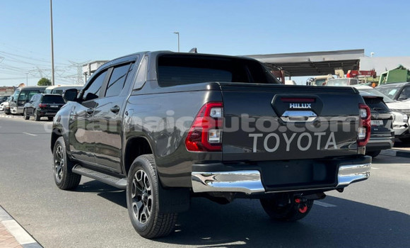 Buy Used Toyota Hilux Black Car in Import - Dubai in Clarendon Buy Used Toyota Hilux Black Car in Import - Dubai in Clarendon