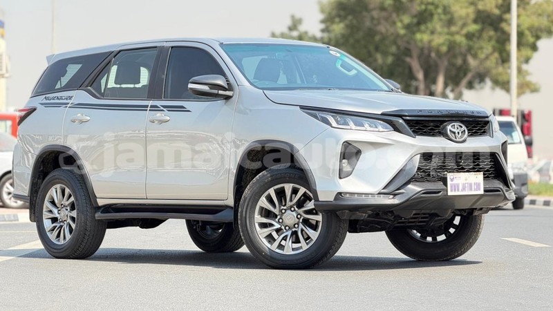 Big with watermark toyota fortuner kingston kingston 5477
