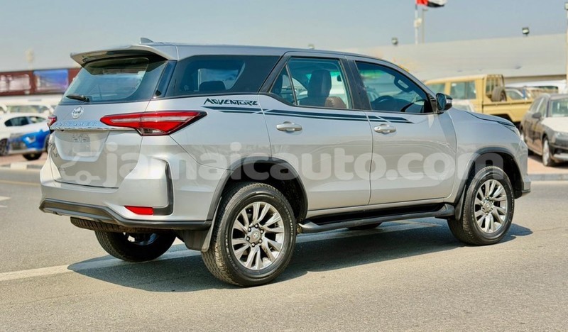 Big with watermark toyota fortuner kingston kingston 5477