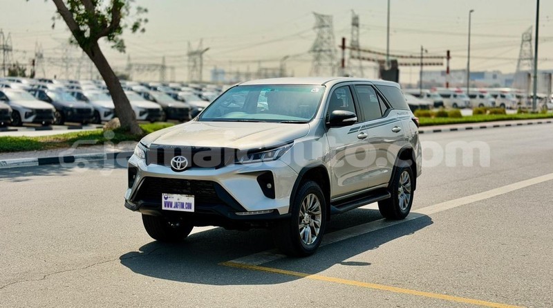 Big with watermark toyota fortuner kingston kingston 5477