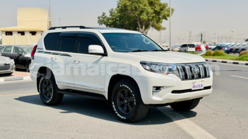 Big with watermark toyota land cruiser prado clarendon import dubai 5481