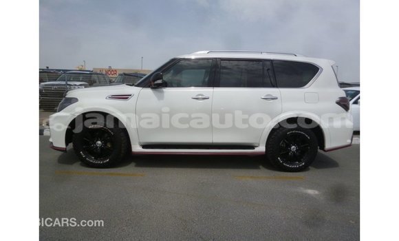 Buy Import Nissan Patrol White Car in Import - Dubai in Clarendon Buy Import Nissan Patrol White Car in Import - Dubai in Clarendon