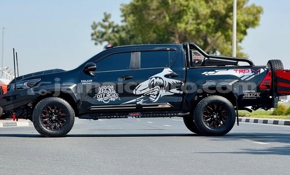 Buy Used Toyota Hilux Black Car in Import - Dubai in Clarendon Buy Used Toyota Hilux Black Car in Import - Dubai in Clarendon