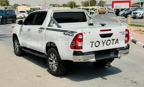 Buy Used Toyota Hilux White Car in Import - Dubai in Clarendon Buy Used Toyota Hilux White Car in Import - Dubai in Clarendon