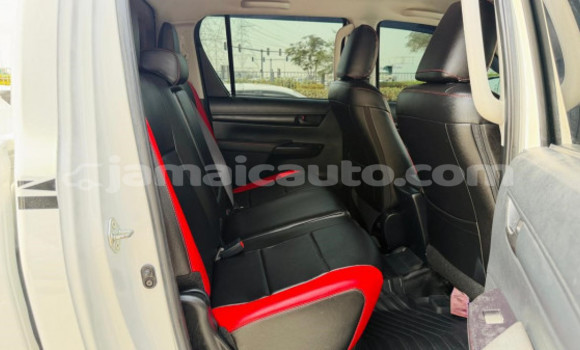 Buy Used Toyota Hilux White Car in Import - Dubai in Clarendon Buy Used Toyota Hilux White Car in Import - Dubai in Clarendon