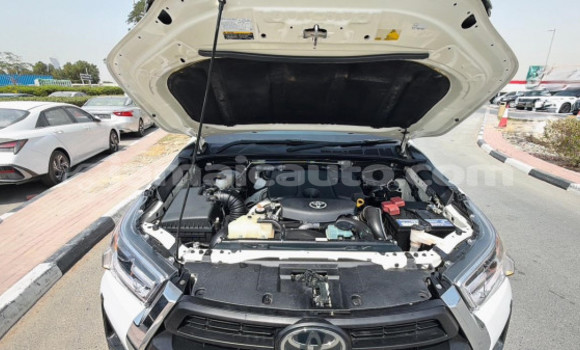 Buy Used Toyota Hilux White Car in Import - Dubai in Clarendon Buy Used Toyota Hilux White Car in Import - Dubai in Clarendon